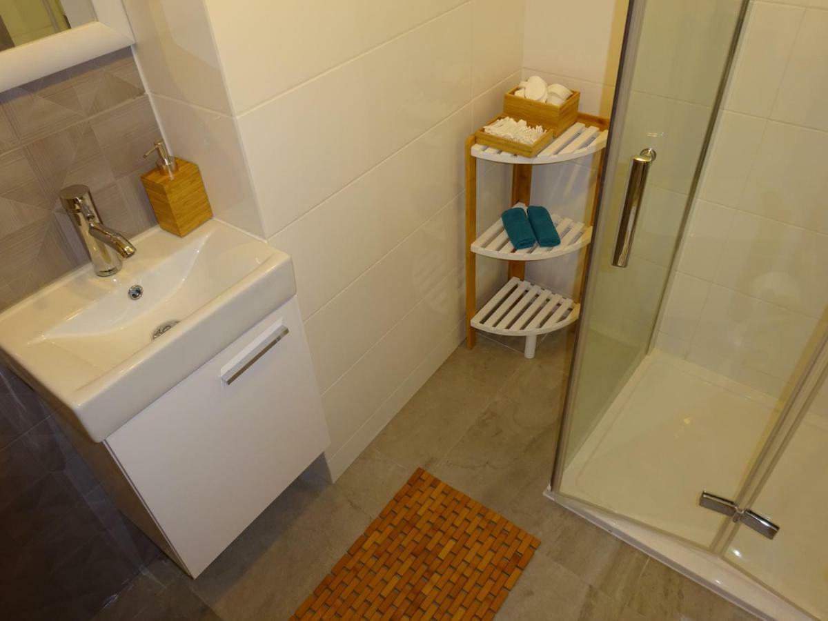Apartament Nikola Варшава Екстериор снимка